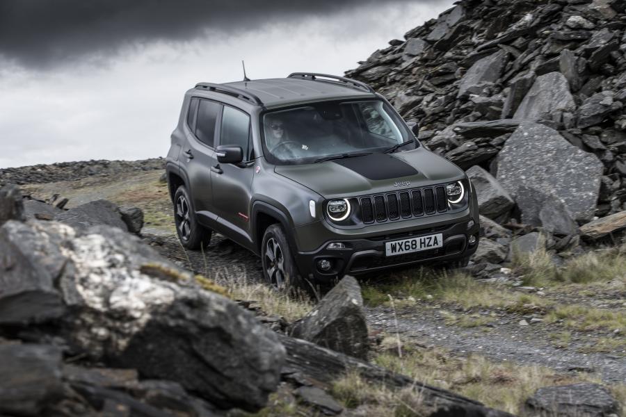  Jeep Renegade Trailhawk (BU) 2018 года  (UK) (фото 4 из 36)